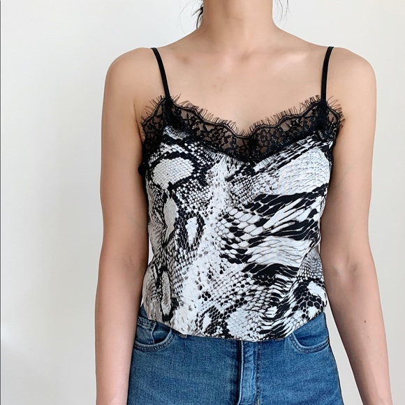 ONLY 1 LEFT! Eyelash Lace Cami with snake print - Picture 3 of 6